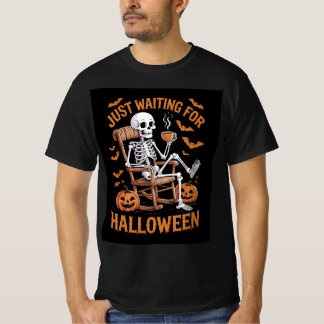 Camiseta Solo Esperando al Esqueleto de Halloween Temporada