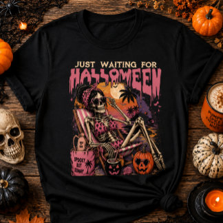 Camiseta Solo Esperando la Navidad no, Halloween Esqueleto 