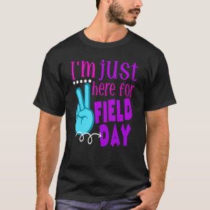 Camiseta Sólo estoy aquí para el fin de año del día de camp