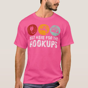 Camiseta Solo Estoy Aquí Para Las Conexiones Camping Rv Cam