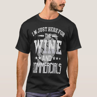 Camiseta Solo estoy aquí por el fútbol de vino y comerciale
