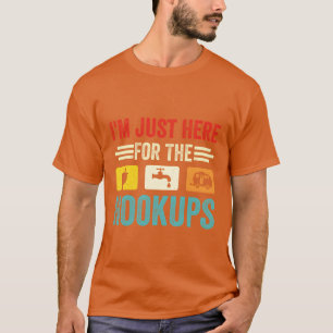 Camiseta Sólo estoy aquí por los enganches divertido Campam