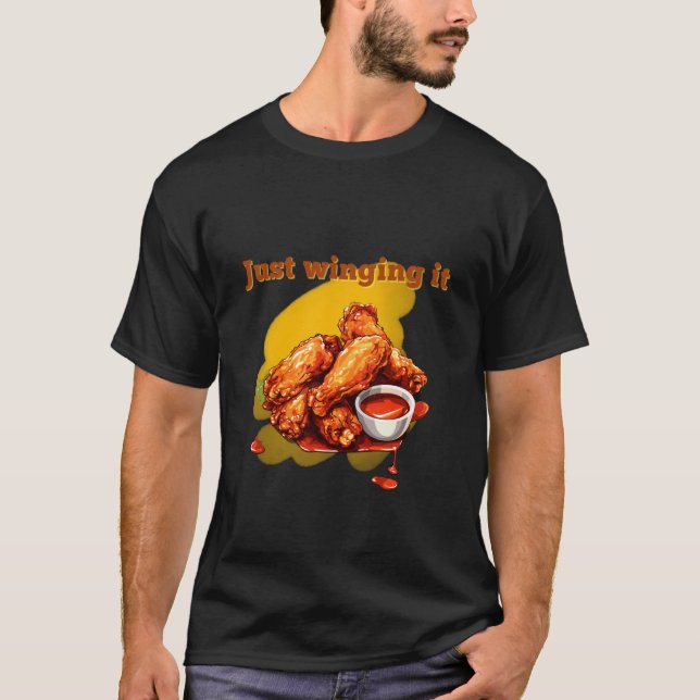 Camiseta Solo Improvisando Ilustración Divertida de Alas de (Anverso)