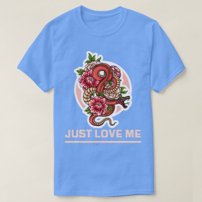 CAMISETA SOLO ME AMO EL SNAKE Y LOS ROSAS (Diseño del anverso)