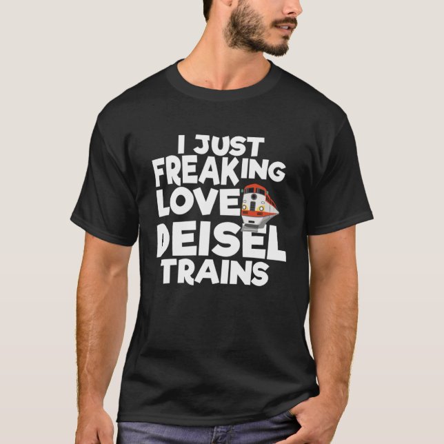 Camiseta Solo me cansa el amor por los trenes diésel. (Anverso)