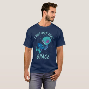 Camiseta Solo necesito algo de espacio ajeno con portátil