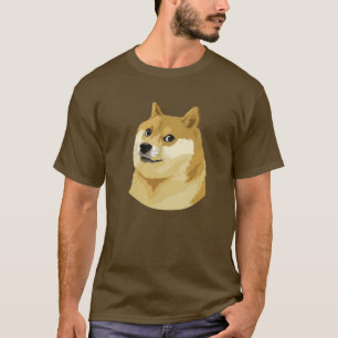 Camiseta Solo peregrino. Mucho guau.