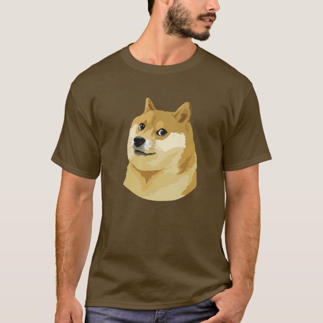 Camiseta Solo peregrino. Mucho guau. (Anverso)