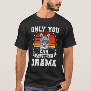 Camiseta Sólo Puede Evitar El Senderismo Dramático En El Ca