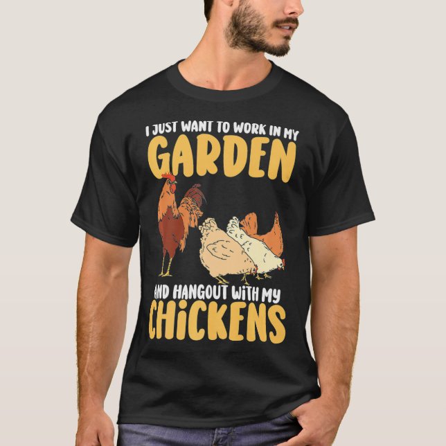 Camiseta Solo Quiero Trabajar En Mi Jardín Y Hangout Con (Anverso)