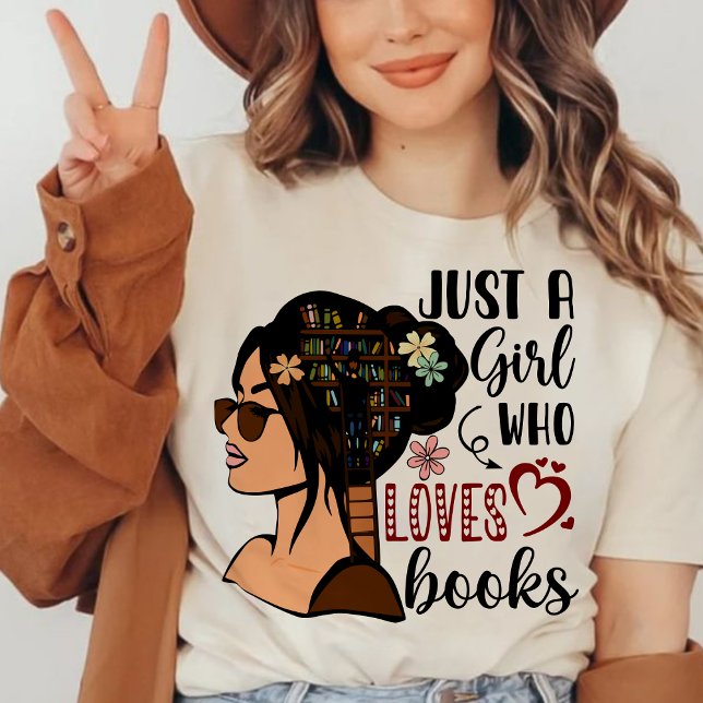 Camiseta SÓLO UN CHICA, Libros De Flores De Amante Leyendo (JUST A GIRL WHO LOVES BOOKS shirt, personalized teacher shirt, teacher gift ideas shirt, )