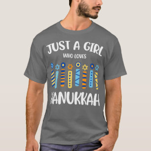 Camiseta Sólo un Chica que ama a Hanukkah judío Chanukah