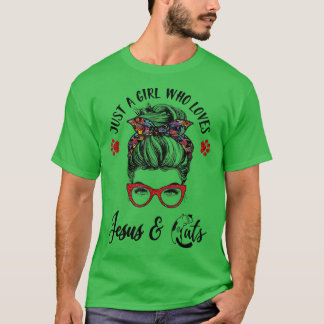 Camiseta Sólo un chica que ama a Jesús y gatos desordenados