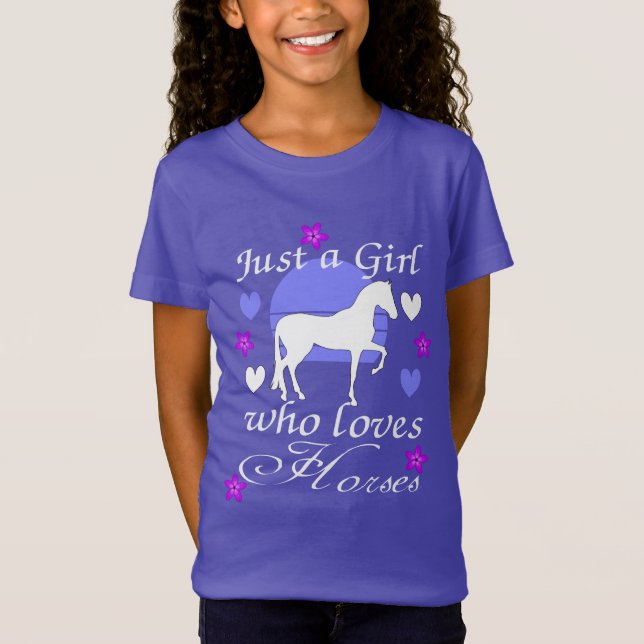 Camiseta Solo un Chica que ama a los caballos en una camise (Anverso)