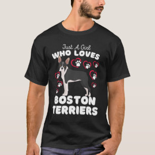 Camiseta Sólo un Chica que ama a los habitantes de Boston a