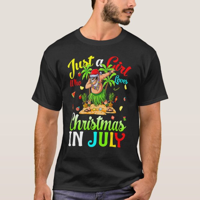 Camiseta Solo Un Chica Que Ama A Los Navidades En Julio En  (Anverso)