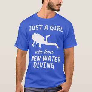 Camiseta Solo Un Chica Que Ama El Buceo En Aguas Abiertas