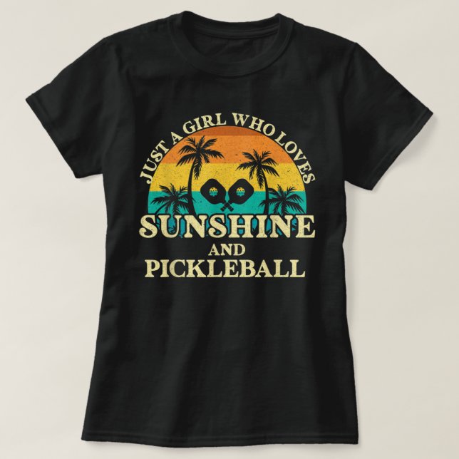 Camiseta Sólo Un Chica Que Ama El Sol Y El Balón 744 (Diseño del anverso)