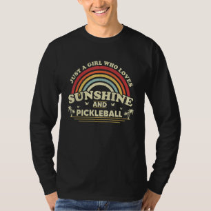Camiseta Sólo Un Chica Que Ama El Sol Y Las Mujeres De Balo