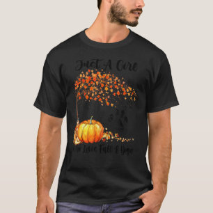 Camiseta Solo un Chica que ama la caída y los perros calaba