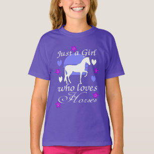 Camiseta Sólo un Chica que ama los caballos en morado