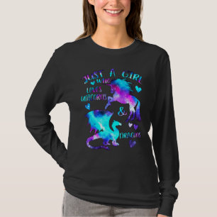 Camiseta Solo Un Chica Que Ama Los Dragones Y La Fantasía D