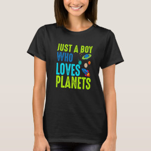 Camiseta Solo un chico que ama la astronomía de los planeta