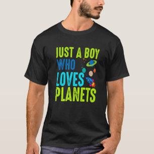 Camiseta Solo un chico que ama la astronomía de los planeta