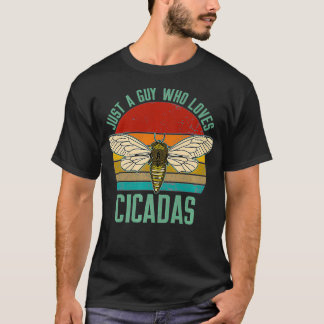 Camiseta Solo Un Hombre Que Ama Las Cicadas Brood X Retro S