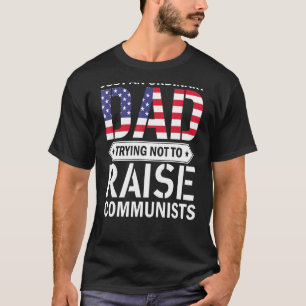Camiseta Sólo Un Padre Común Y Corriente Tratando De No Cri