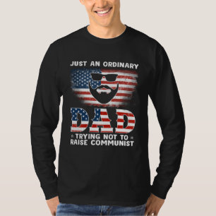 Camiseta Solo un padre ordinario tratando de no criar un co