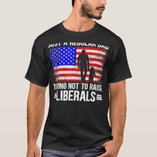 Camiseta Solo Un Padre Regular Intenta No Criar A Los Liber