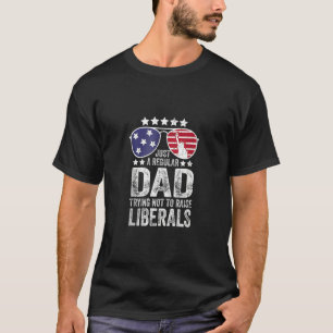 Camiseta Solo Un Padre Regular Intenta No Criar A Los Liber