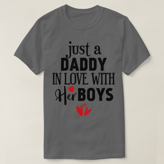 Camiseta Solo un papá enamorado de sus hijos (Diseño del anverso)