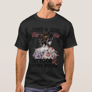 Camiseta Sólo Un Que Tiene Tatuajes Y Ama Libros