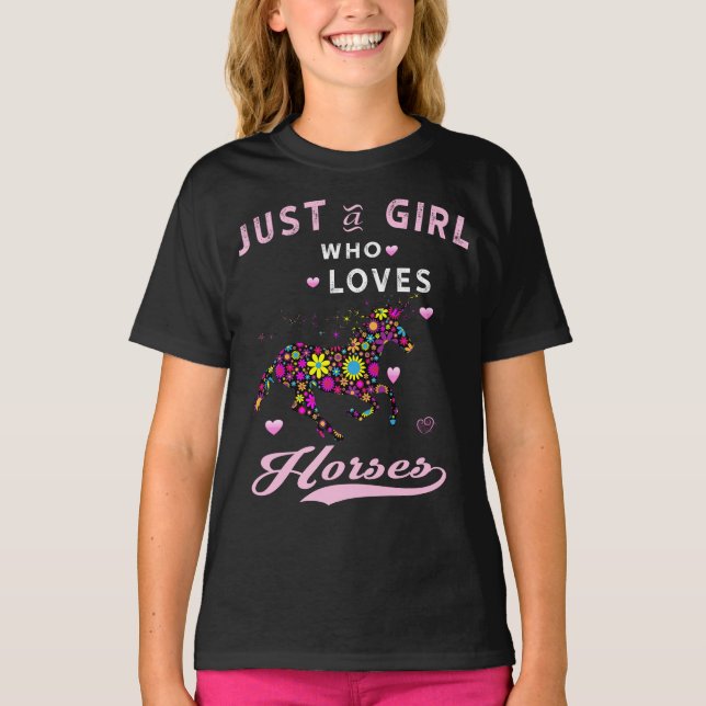 Camiseta Solo una Chica que ama los caballos con las mujere (Anverso)