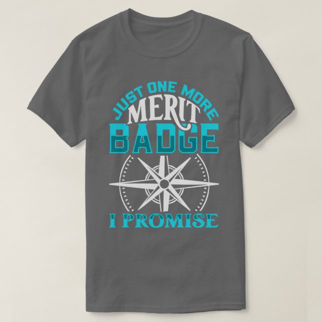Camiseta Sólo una insignia más de mérito Scouting (Diseño del anverso)