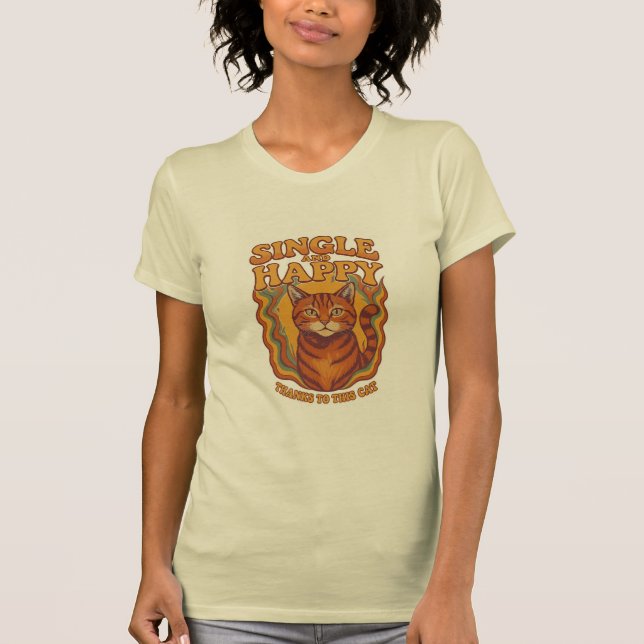 CAMISETA SOLTERO Y FELIZ (Anverso)