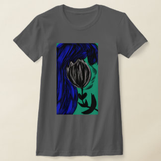 Camiseta Sombreada por su propia belleza