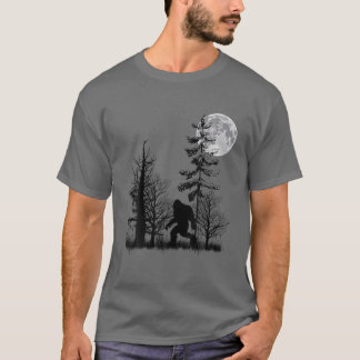 Camiseta Sombrero De Pie Grande Escondido En Bosque Con Lun