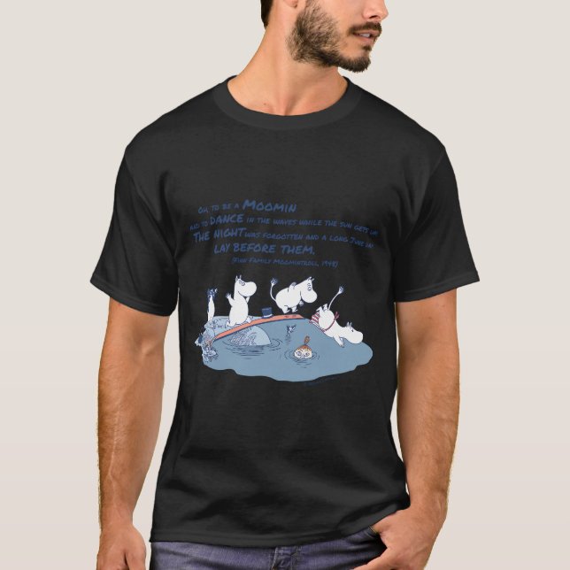 Camiseta Sombrero Moomin Snufkin Con Flores Delineadas (Anverso)