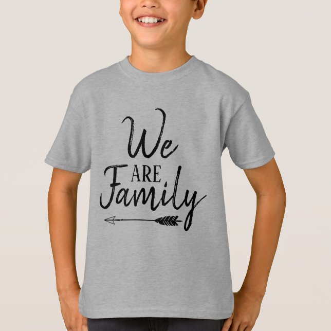 Camiseta Somos familia - adopción, familia adoptiva, (Anverso)