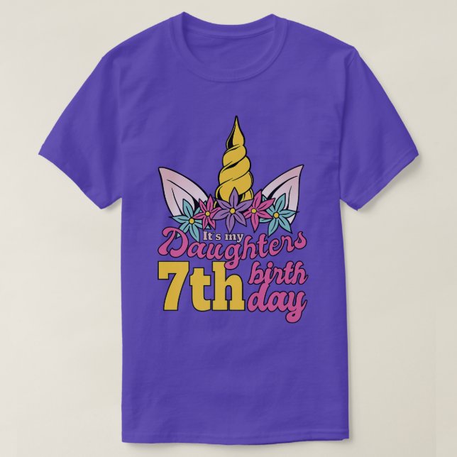 Camiseta Son mis hijas las Chicas del séptimo cumpleaños Un (Diseño del anverso)