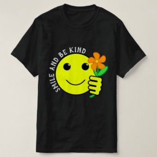 Camiseta Sonreír y ser amable con la amistad