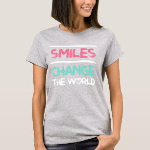 Camiseta "Sonrisa cambia el mundo"