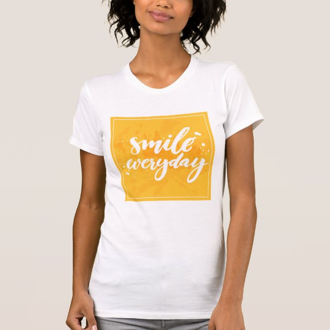 Camiseta Sonrisa diaria (Anverso)