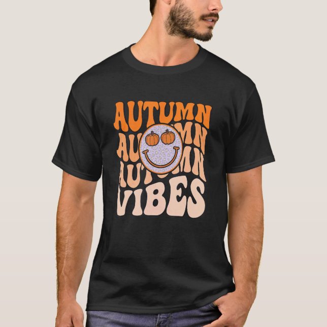 Camiseta Sonrisa retro Face Fall Vibes Calabaza Otoño Thank (Anverso)