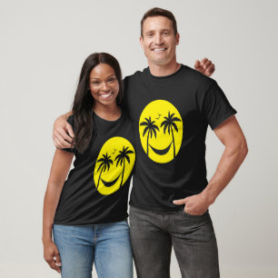 Camiseta "Sonrisa tropical - Palmeras y atardecer de Hamaca