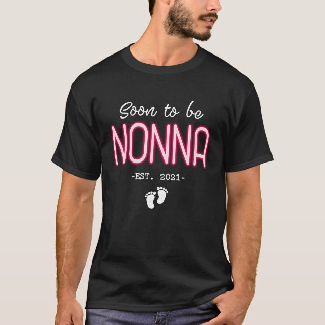 Camiseta Soon to be Nonna Expecting Pregnancy  Italian Gran (Anverso)