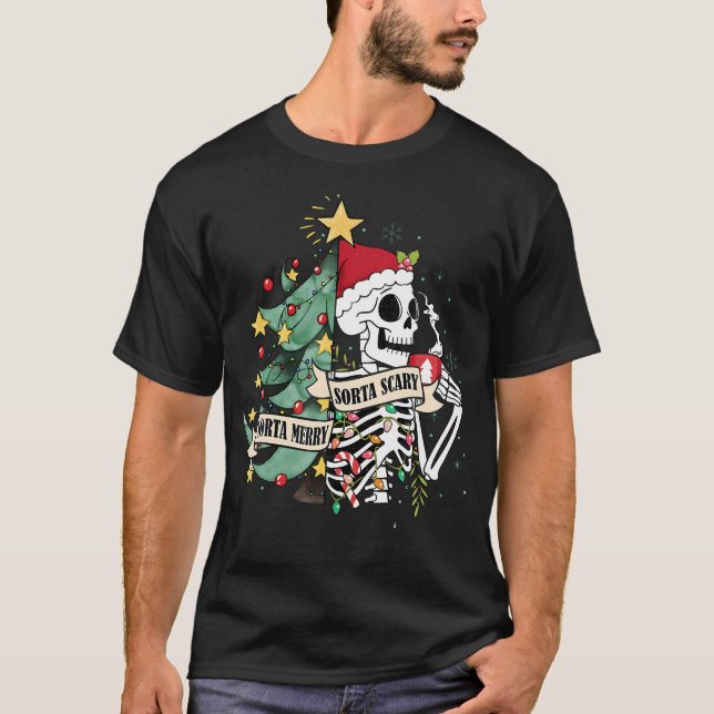 Camiseta Sorta Merry Sorta Scary Skeleton Hot Cocoa Christi (Anverso)